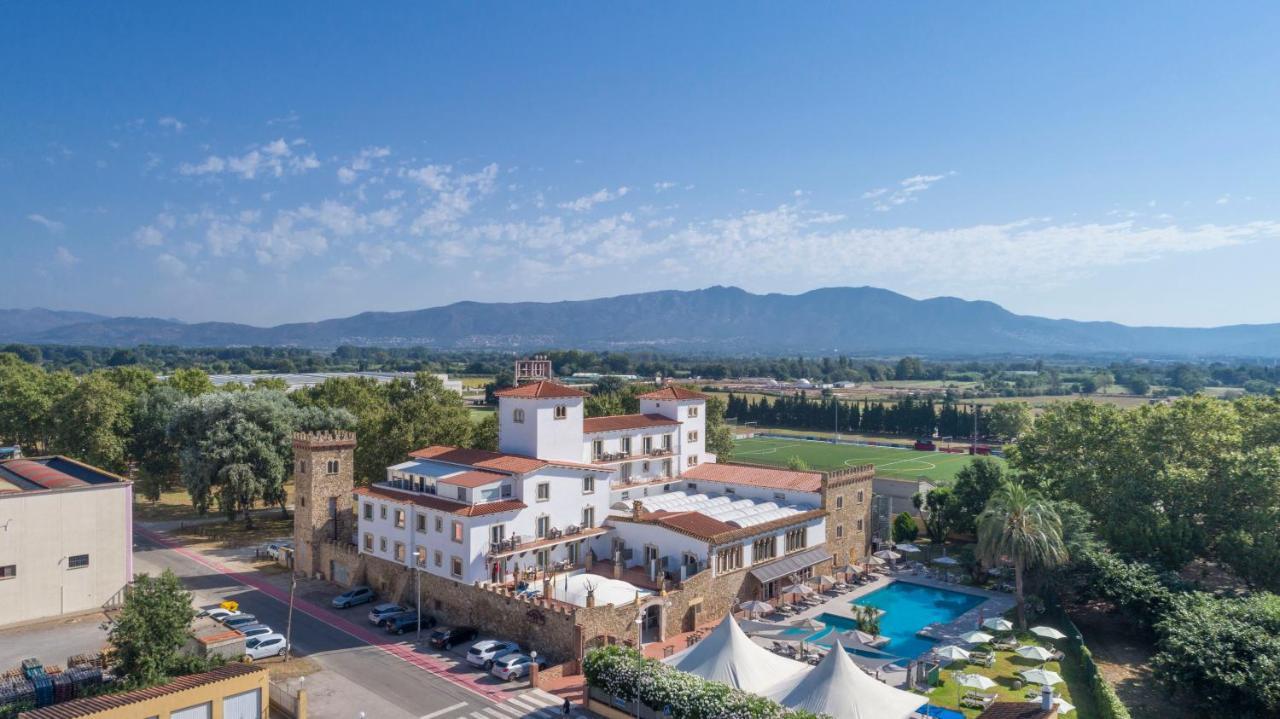 Hotel Castell Blanc Empuriabrava Extérieur photo